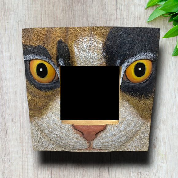 Vintage Y2K Calico Cat Face Resin Dimensional Picture Frame 7" x 7" Table Shelf - Picture 1 of 3